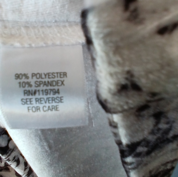 Apt. 9 Black & White Graphic Velvet Tunic Women's Size 3X Whimsygoth Office - Picture 5 of 6